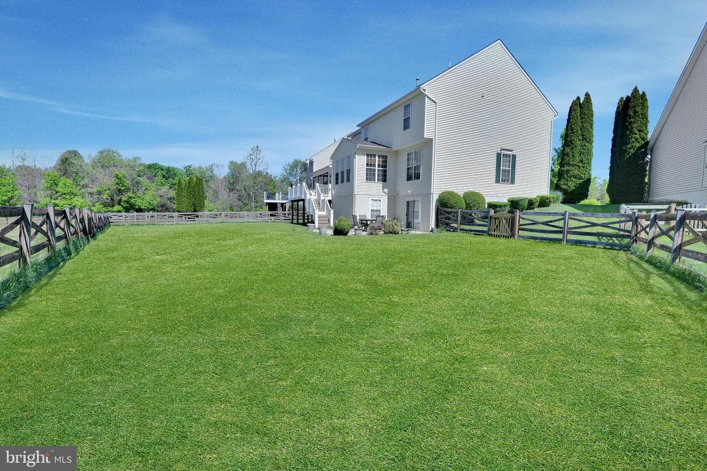 3947 Sweet Briar Court photo 12