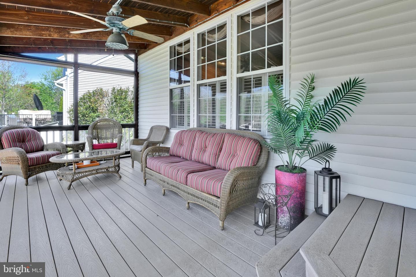 3947 Sweet Briar Court photo 3