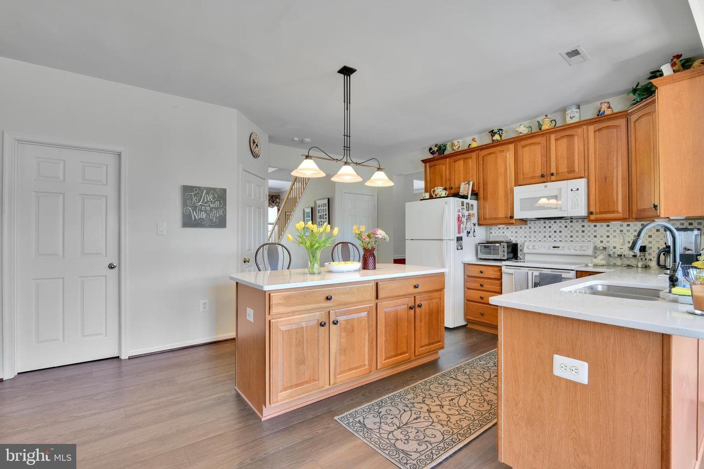3947 Sweet Briar Court photo 7