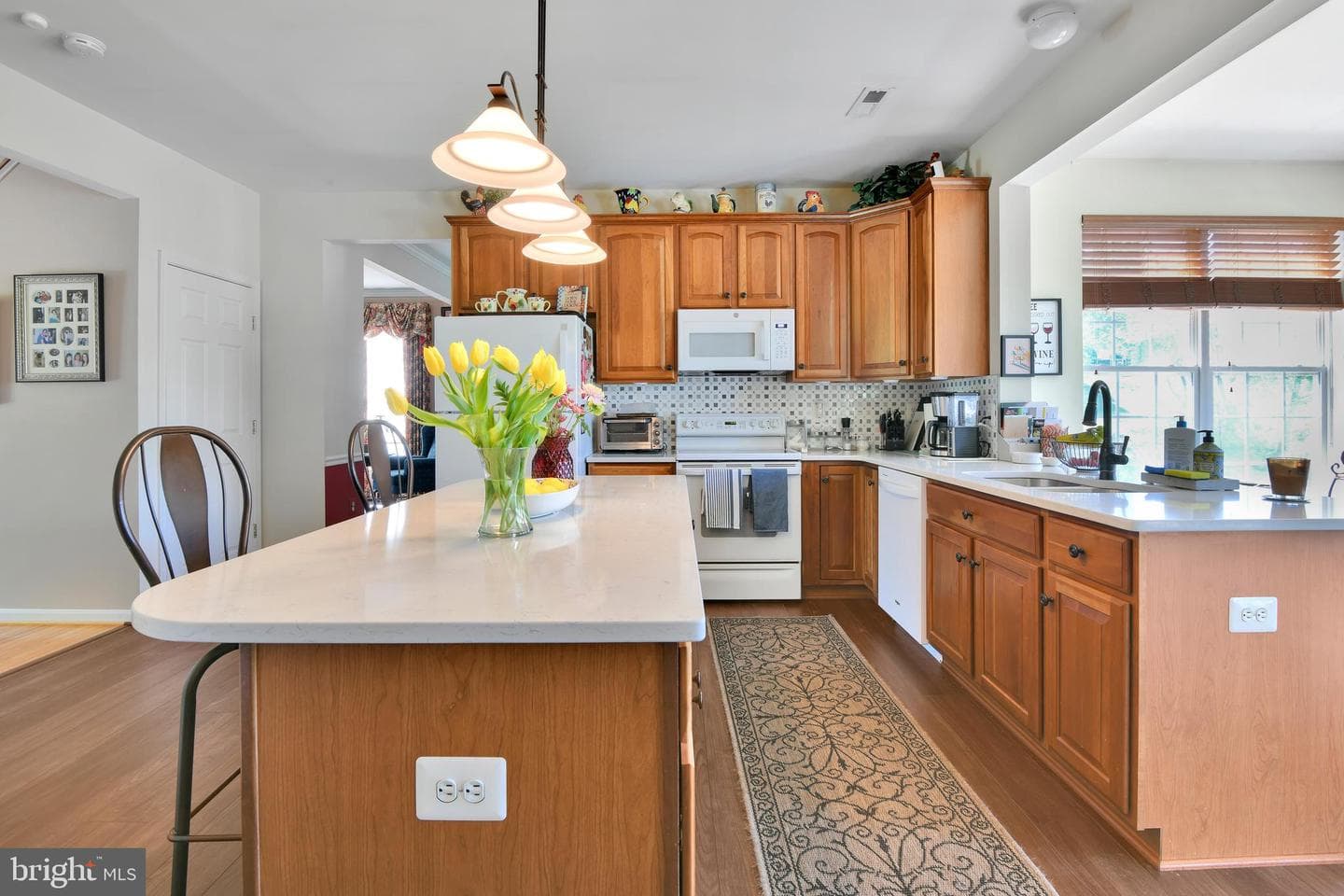 3947 Sweet Briar Court photo 8