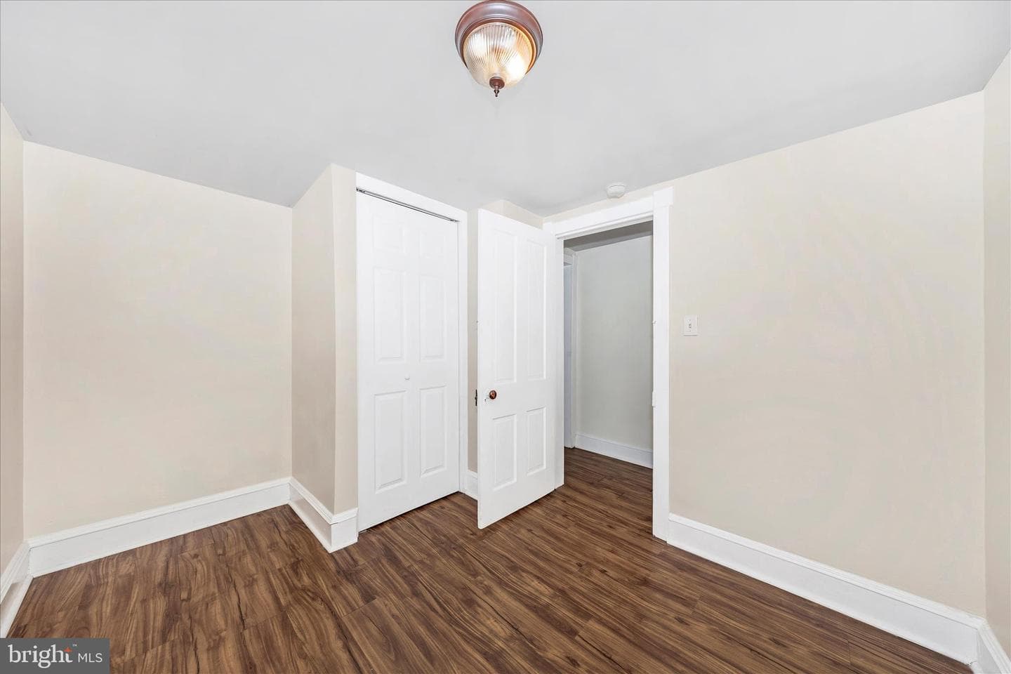 202 Maple Avenue photo 23