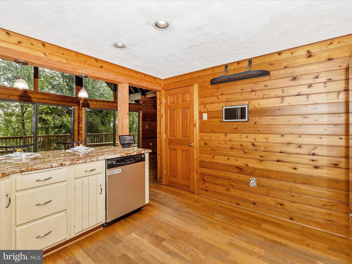 6838 Mountain Church Road photo 14