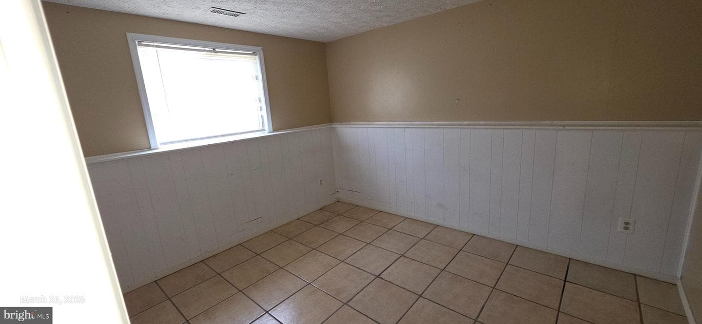 235 Diamond Drive photo 17