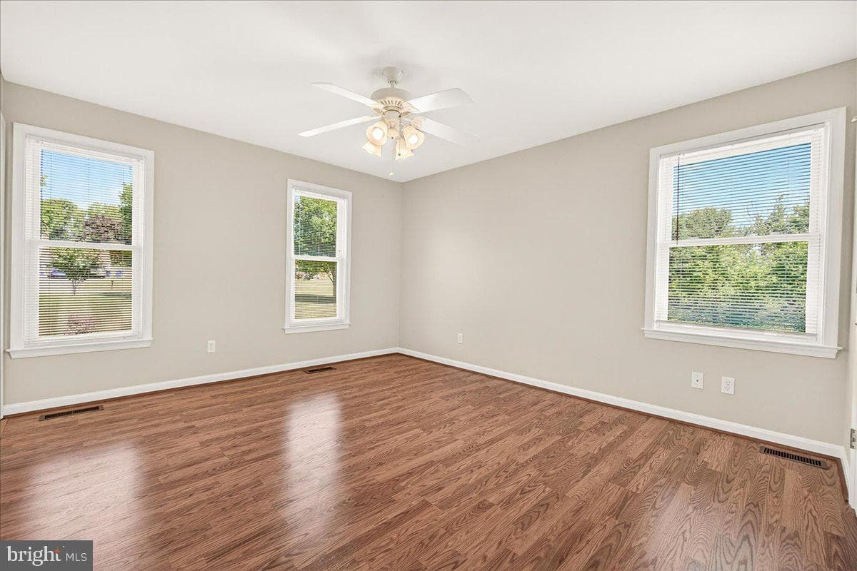 13789 Blythedale photo 36