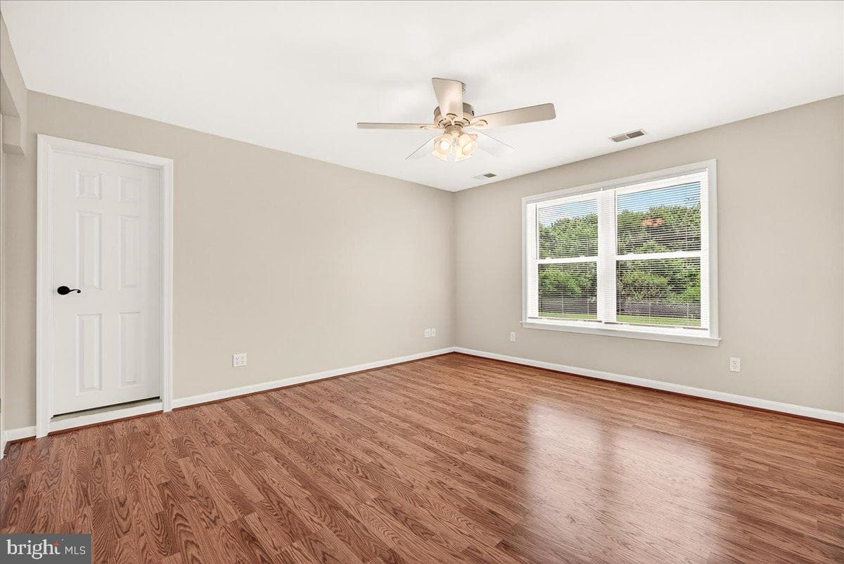13789 Blythedale photo 49