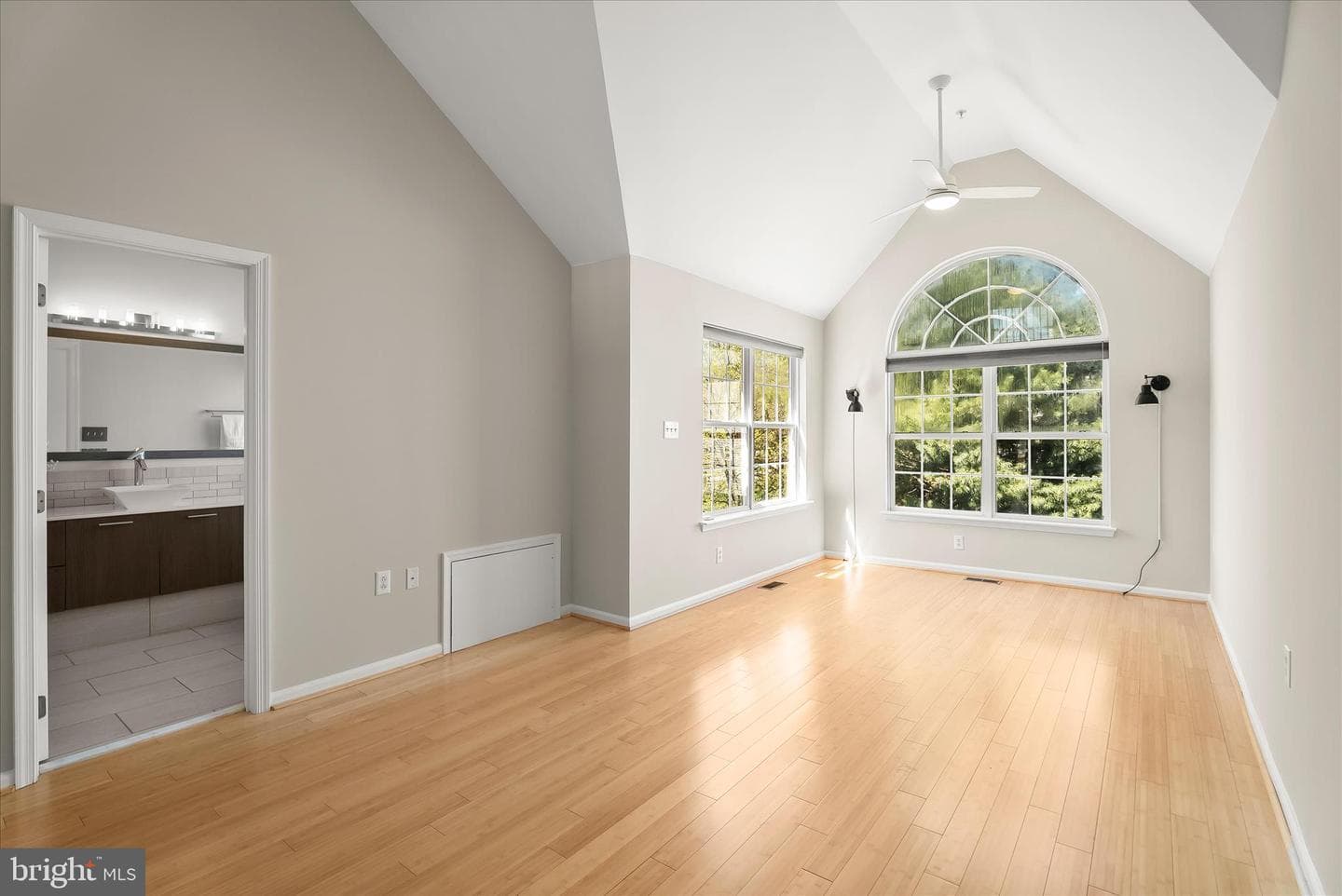 2631 Cameron Way photo 32