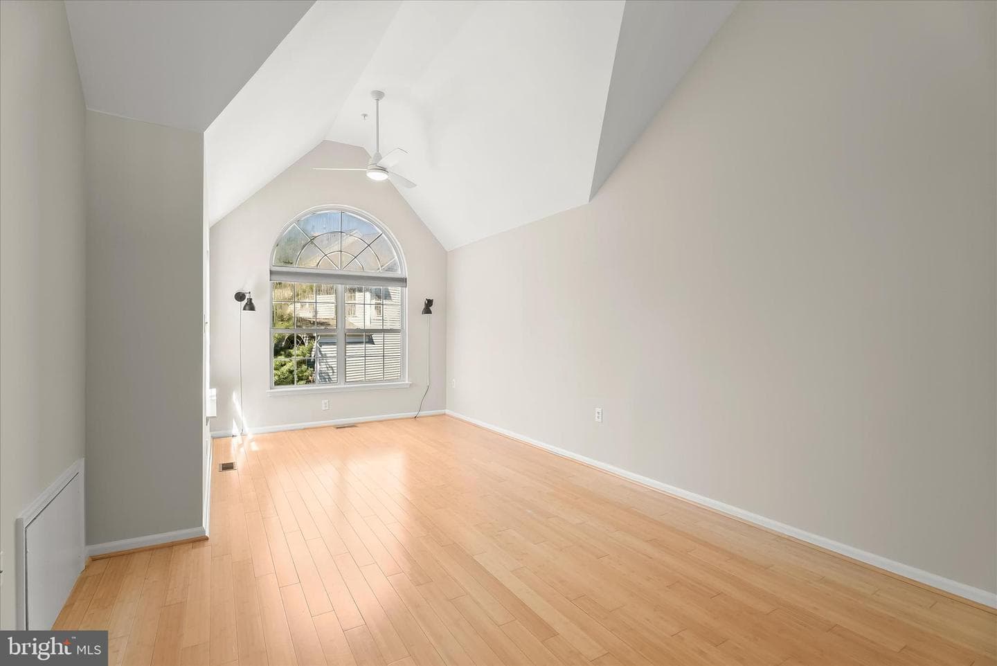 2631 Cameron Way photo 34