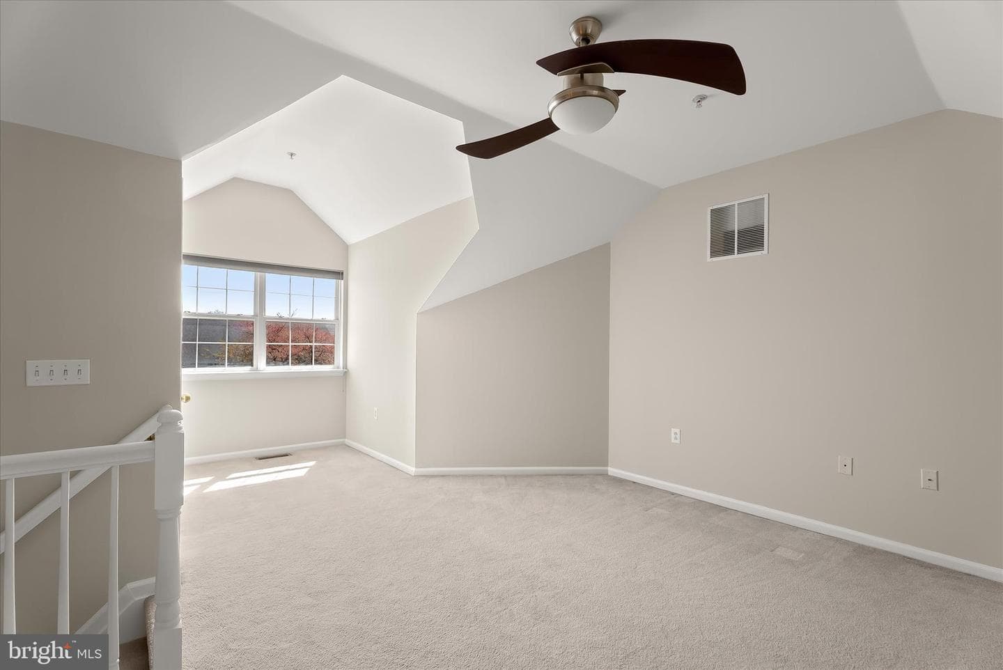 2631 Cameron Way photo 40