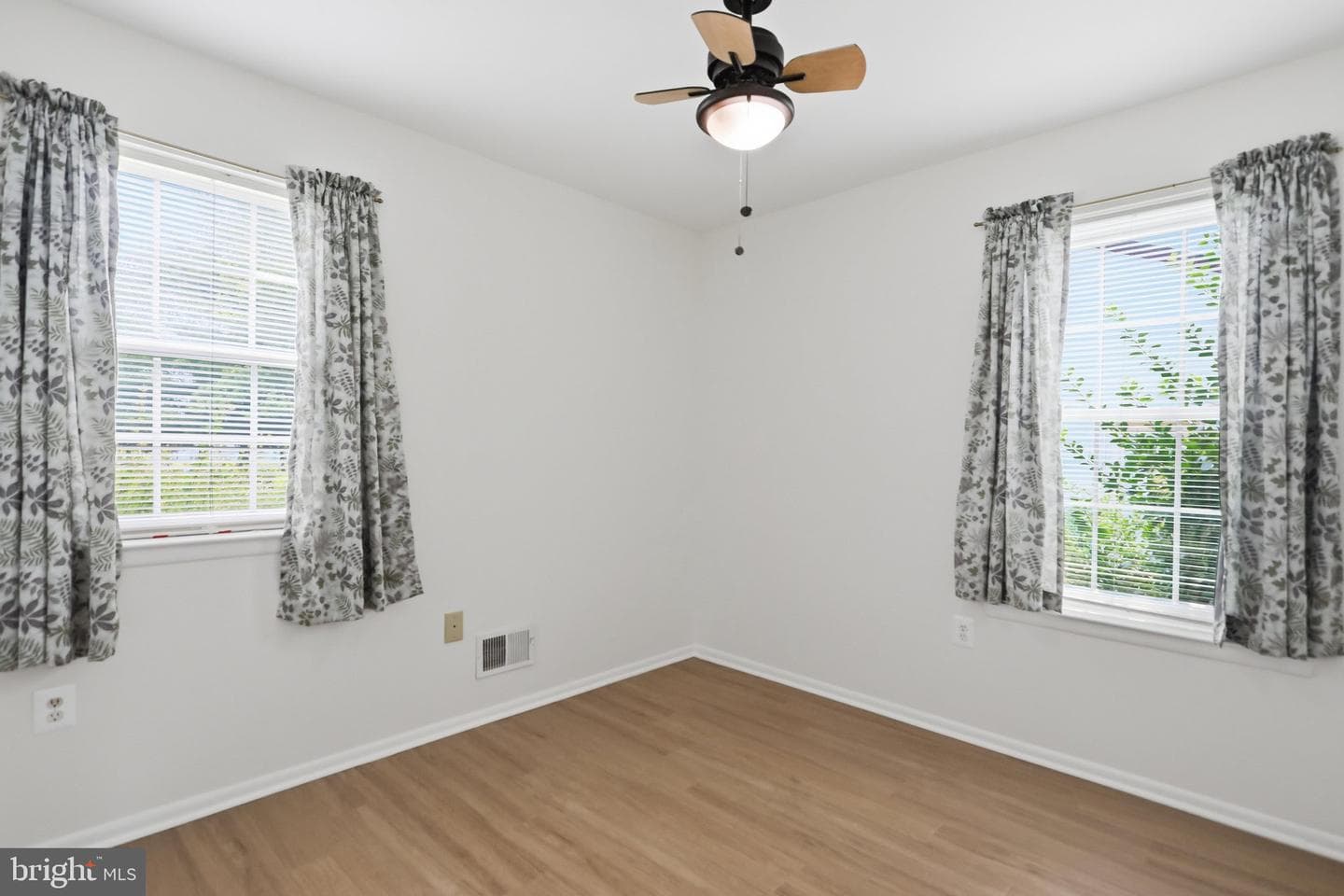 5661 Crabapple Drive photo 31