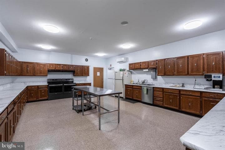 5661 Crabapple Drive photo 47
