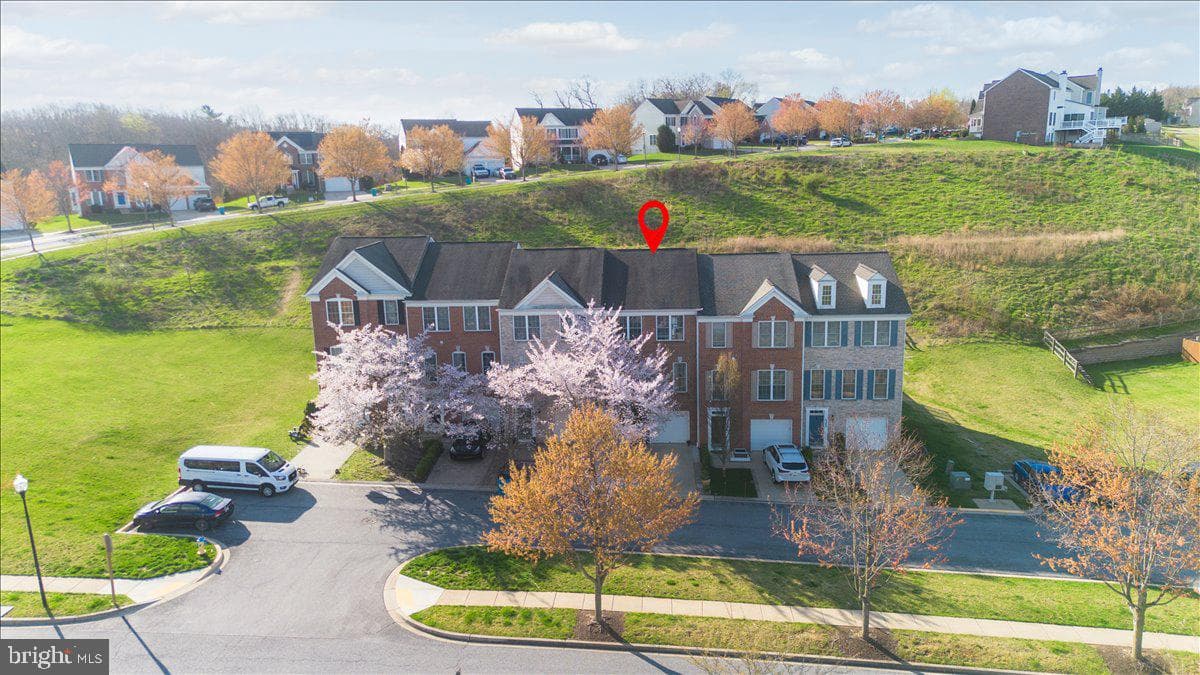 6378 Meandering Woods Court photo 6