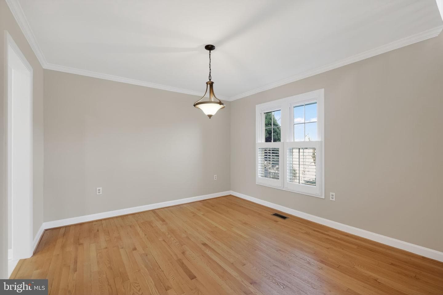 825 Dunbrooke Court photo 10