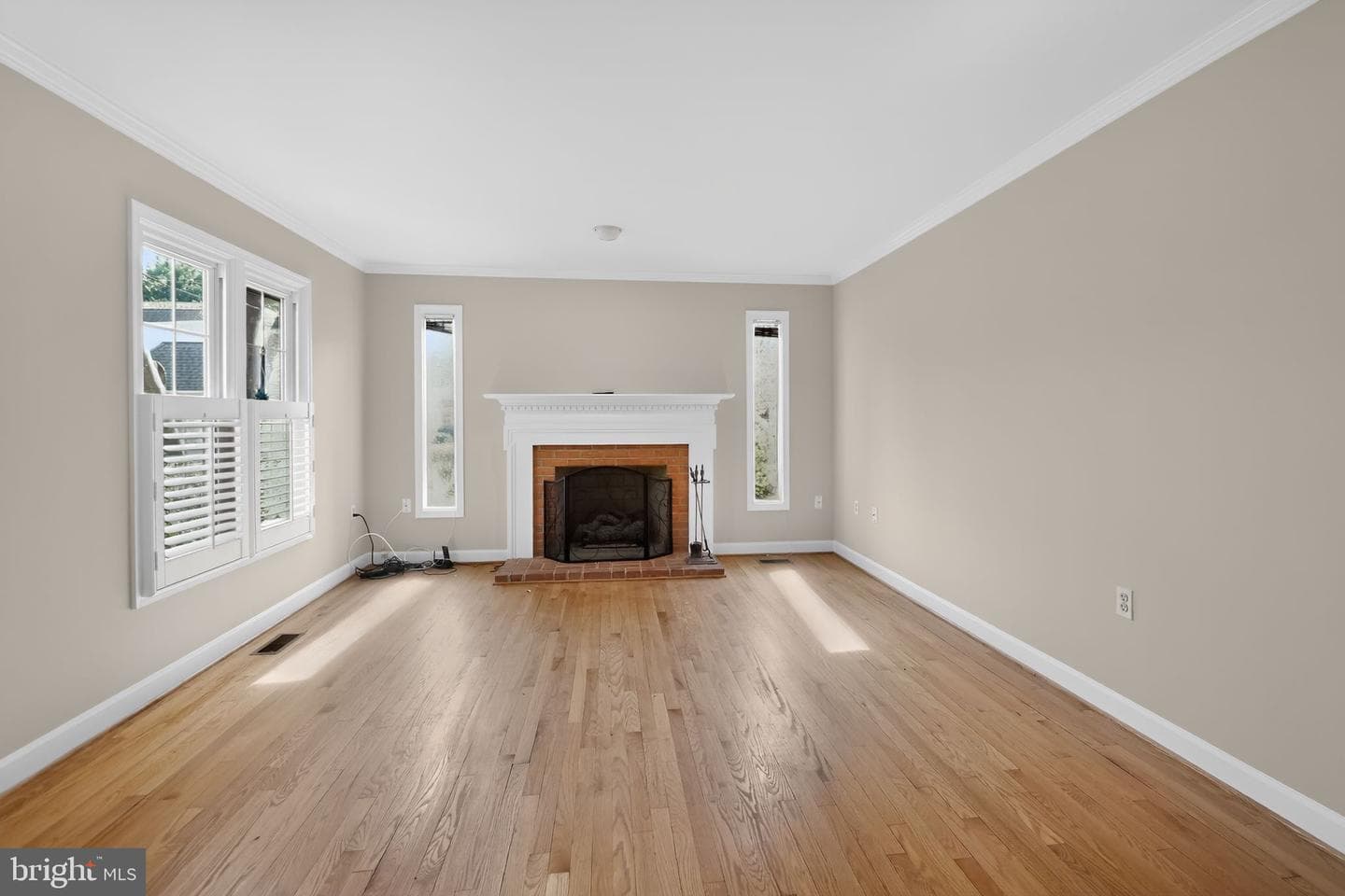 825 Dunbrooke Court photo 8