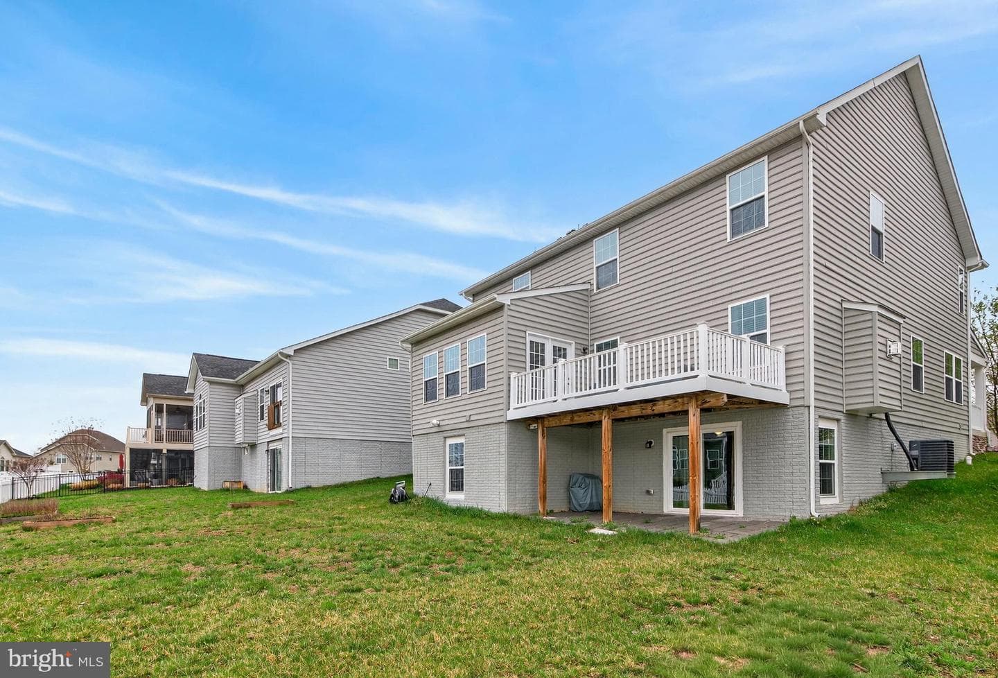 1113 Long Farm Circle photo 41