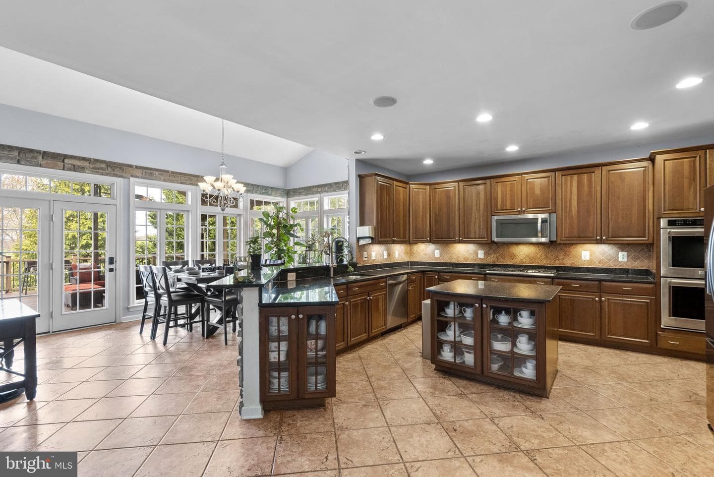 4104 Brushfield Drive photo 9