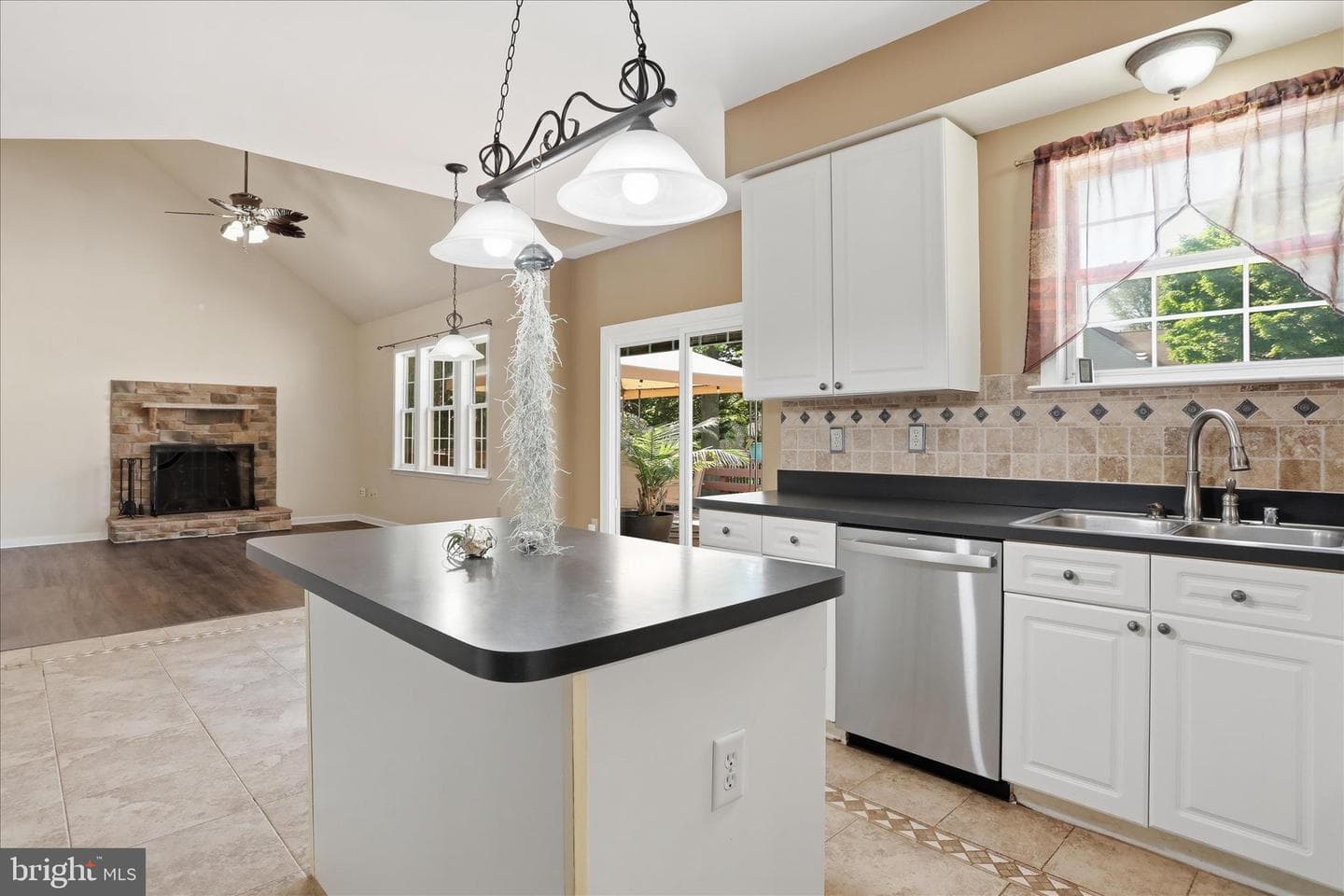 149 Crosstimber Way photo 9
