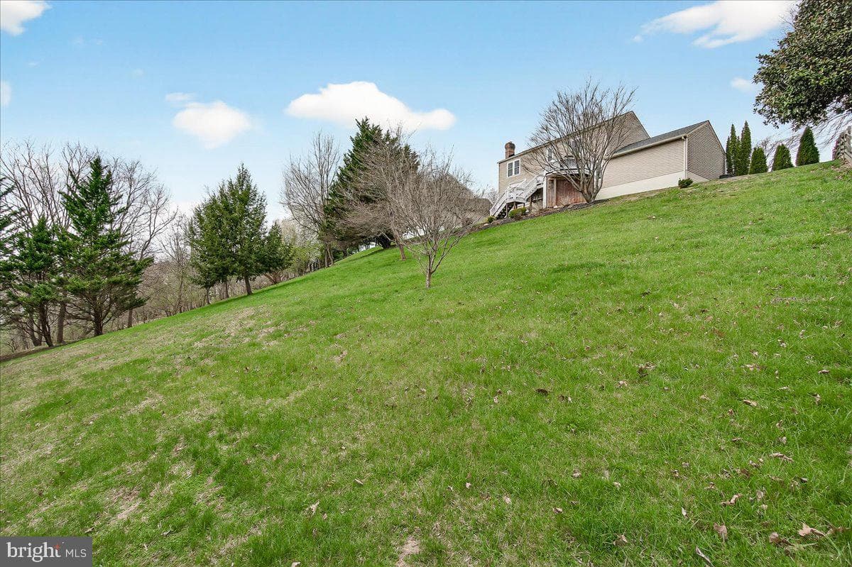 16 Knoll Side Lane photo 57
