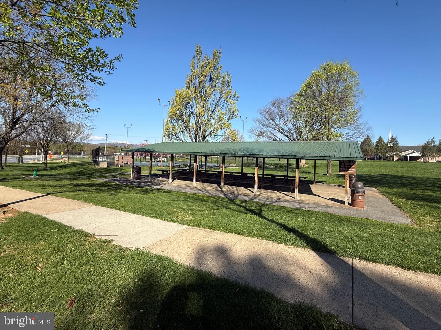 1715 Country Court photo 30