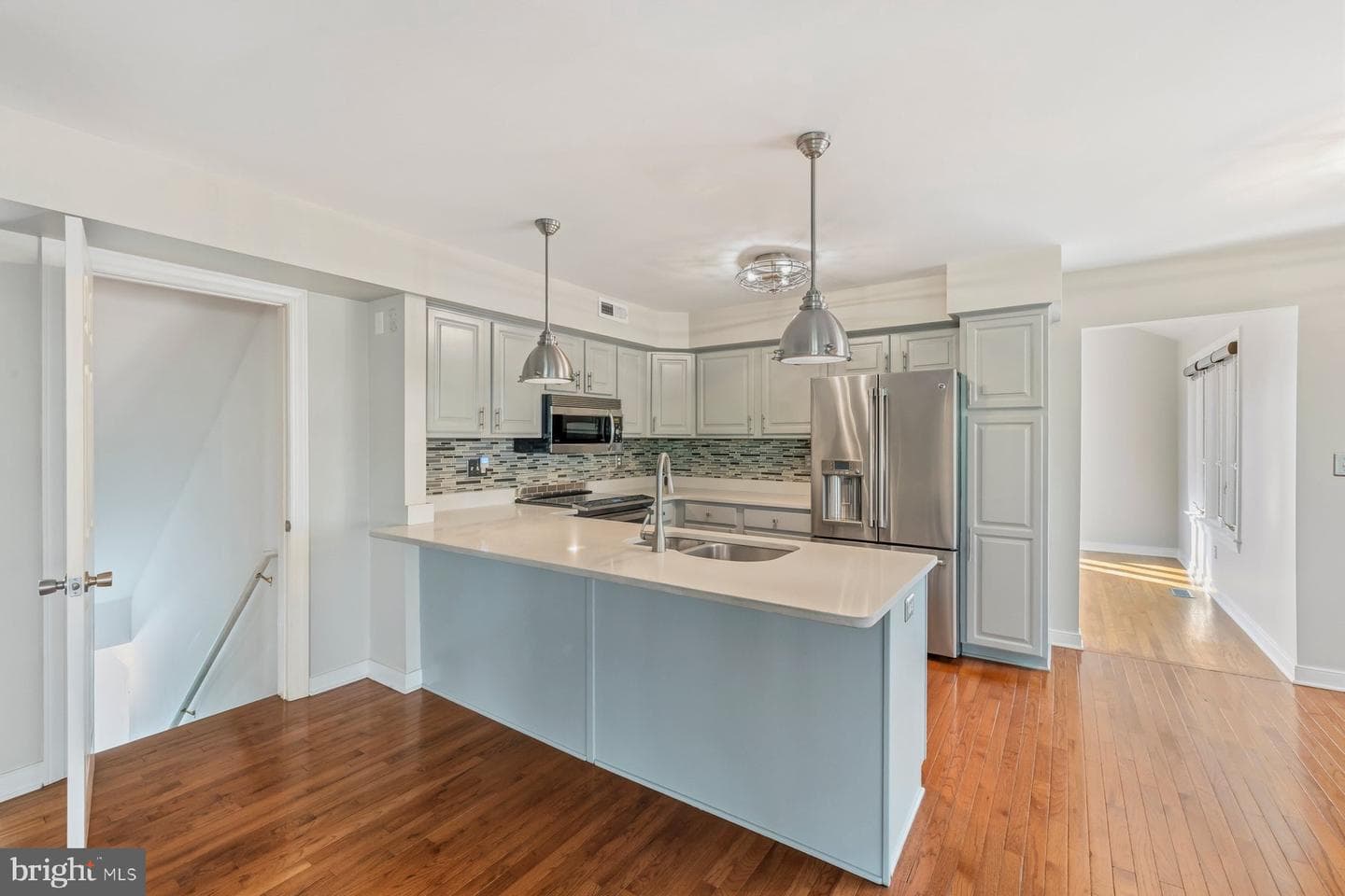 6806 Forest Park Court photo 17