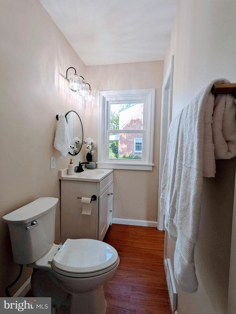 627 Grant Place photo 21