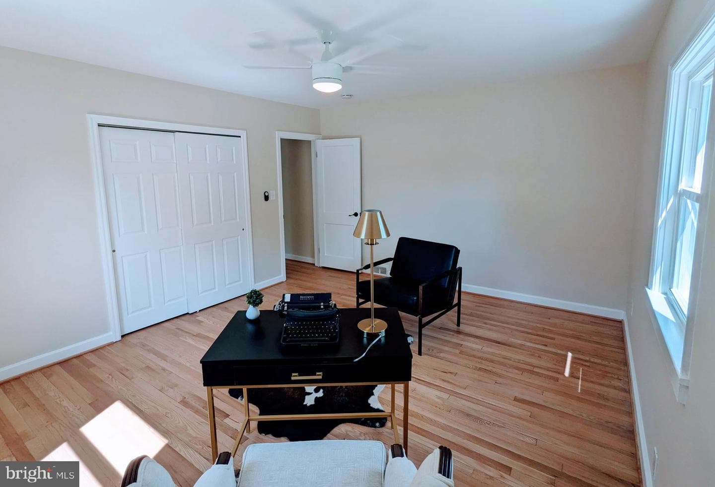 627 Grant Place photo 27