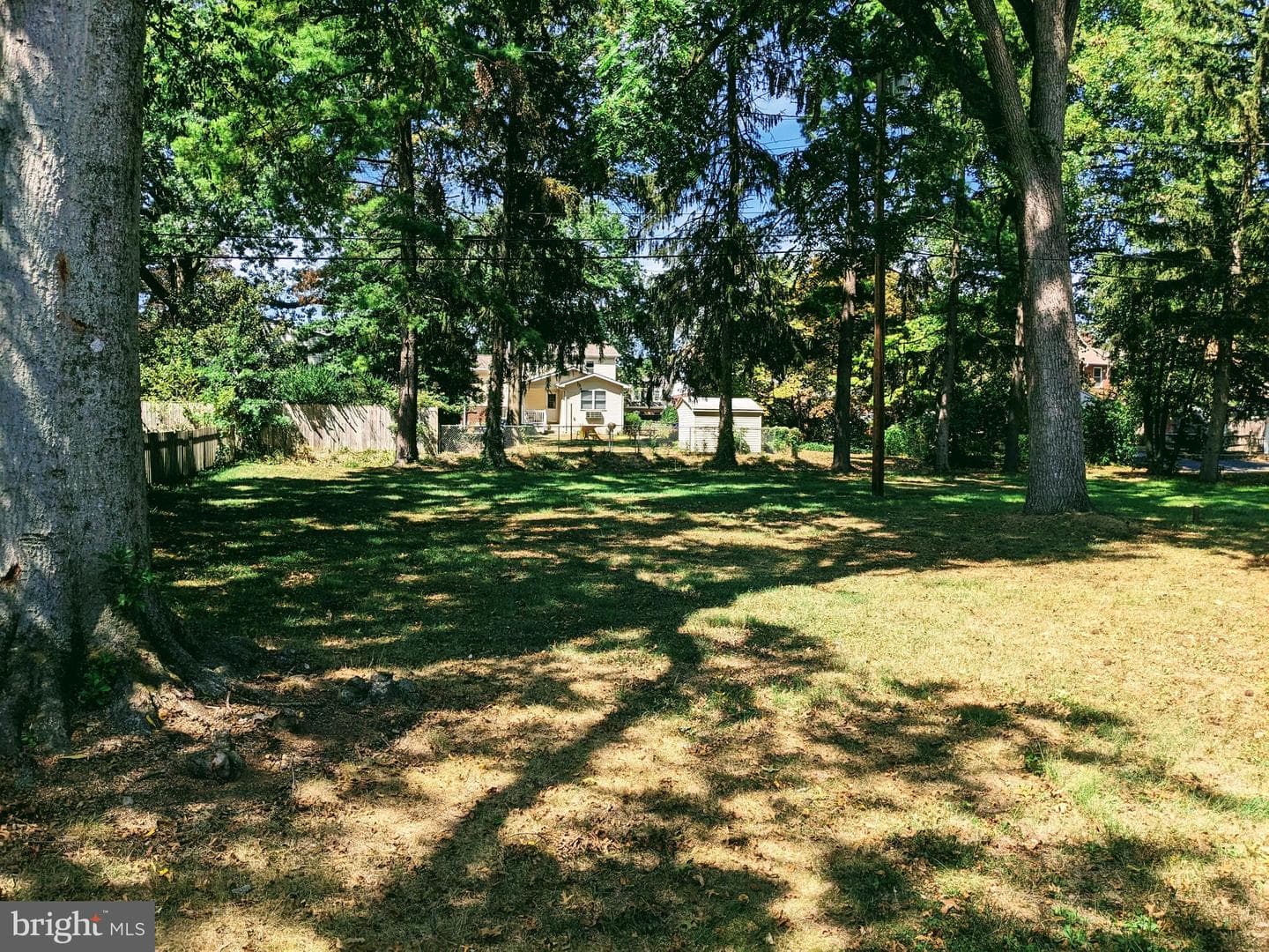 627 Grant Place photo 35
