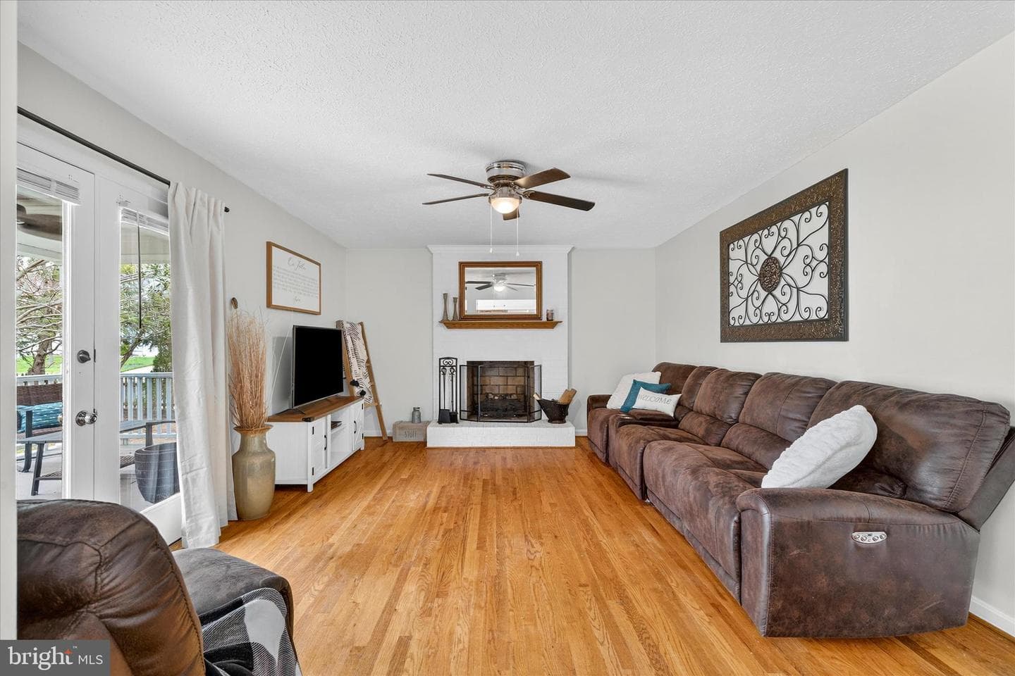 5348 Saint James Place photo 13