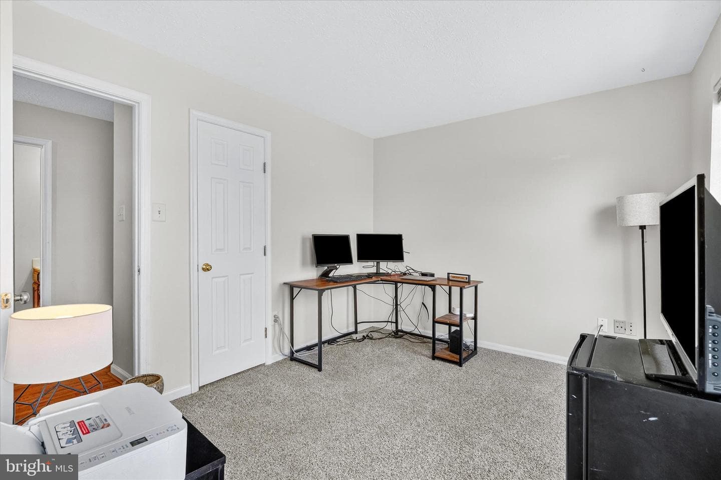 5348 Saint James Place photo 29