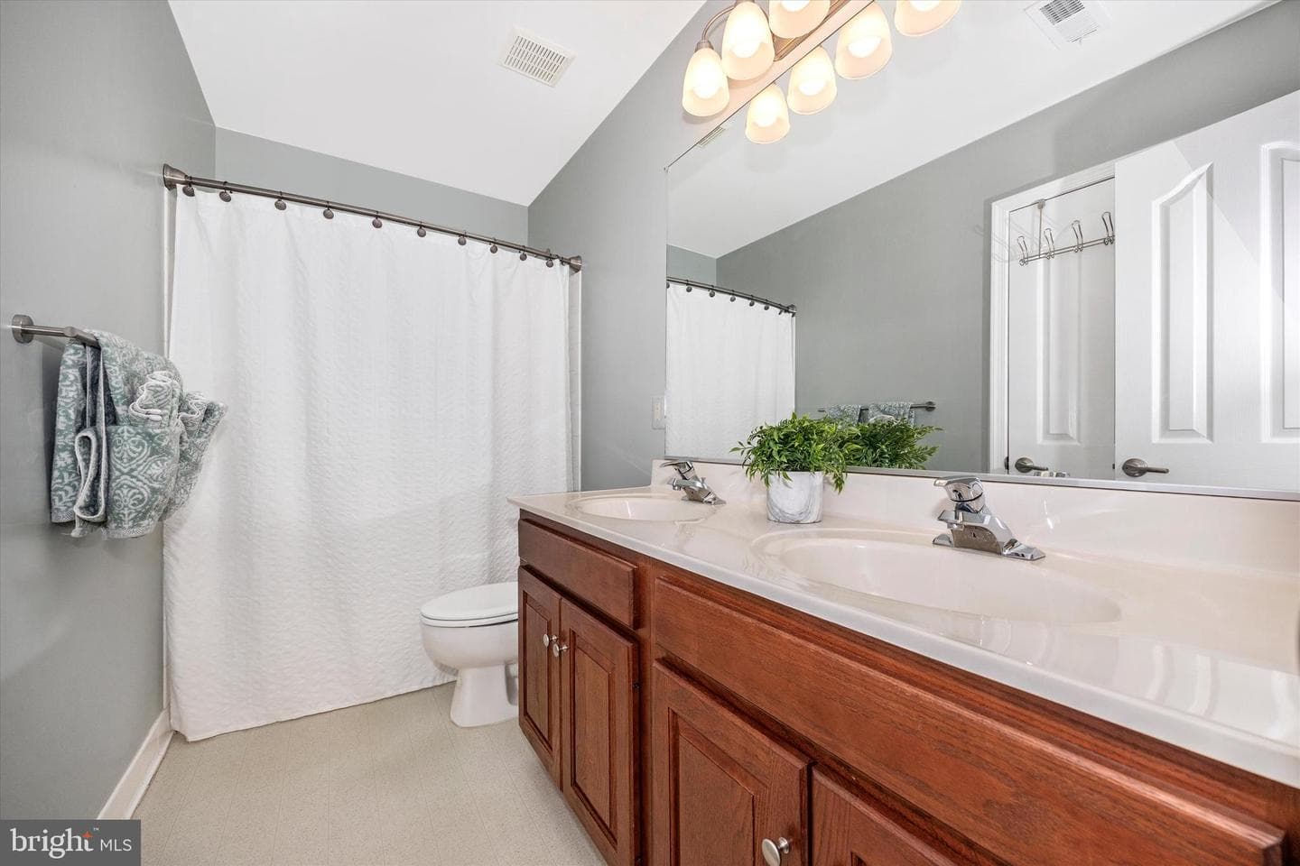 5867 Winter Oaks Place photo 24