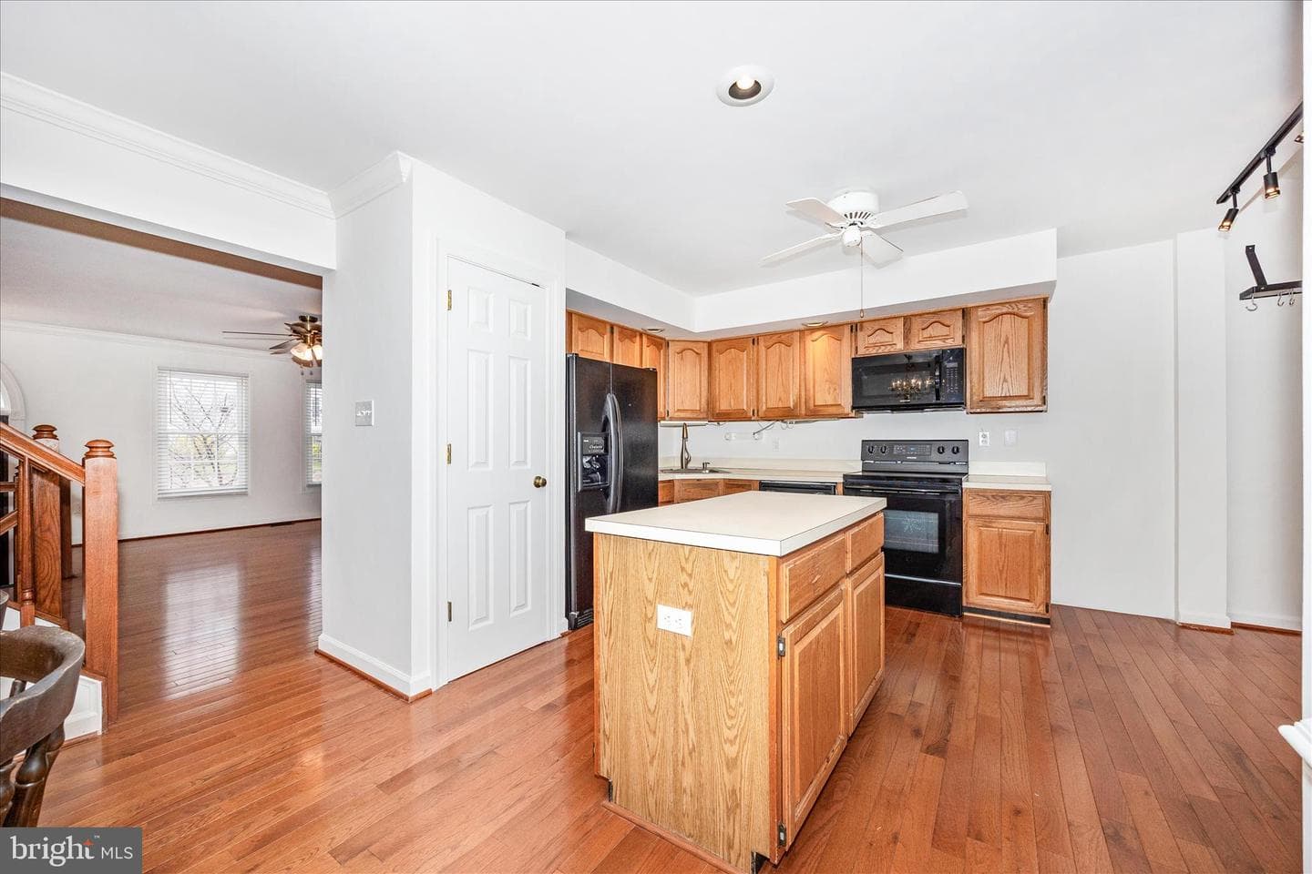 5577 Rivendell Place photo 12