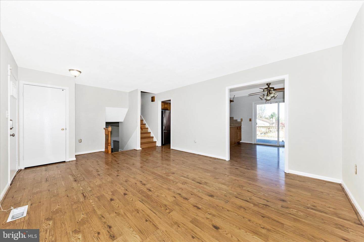 8211 Winter Snow Court photo 7