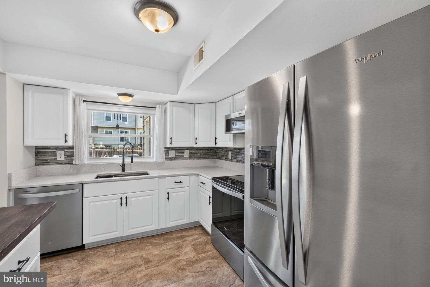 5733 Sunset View Lane photo 14