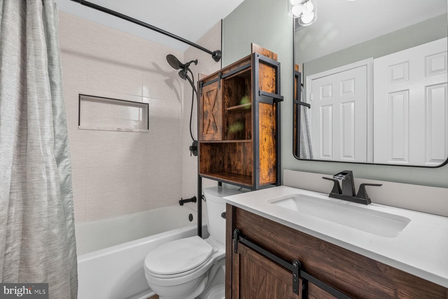 5733 Sunset View Lane photo 19