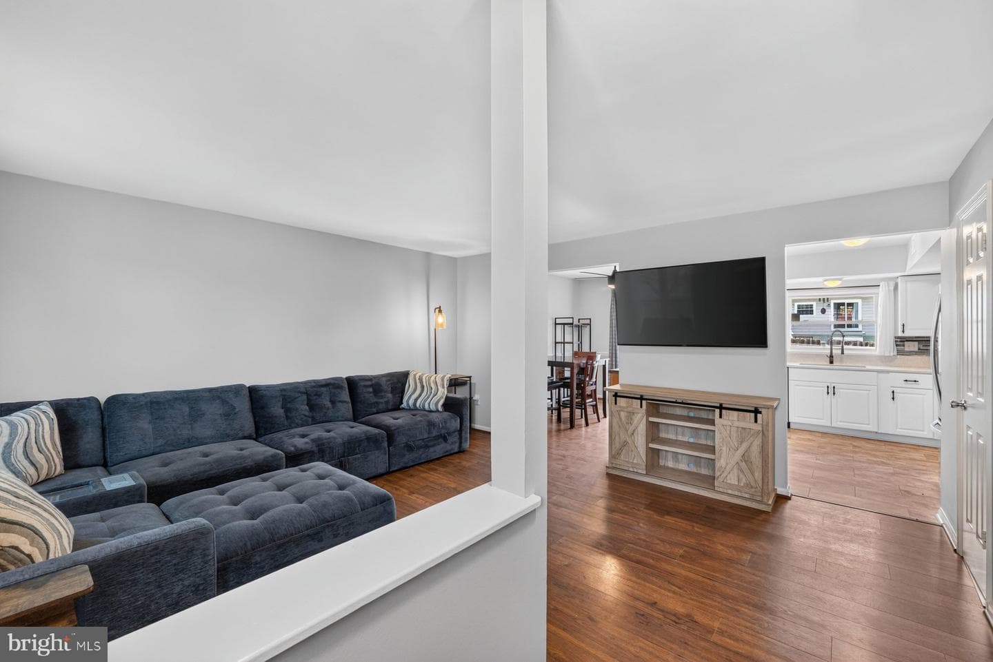 5733 Sunset View Lane photo 4