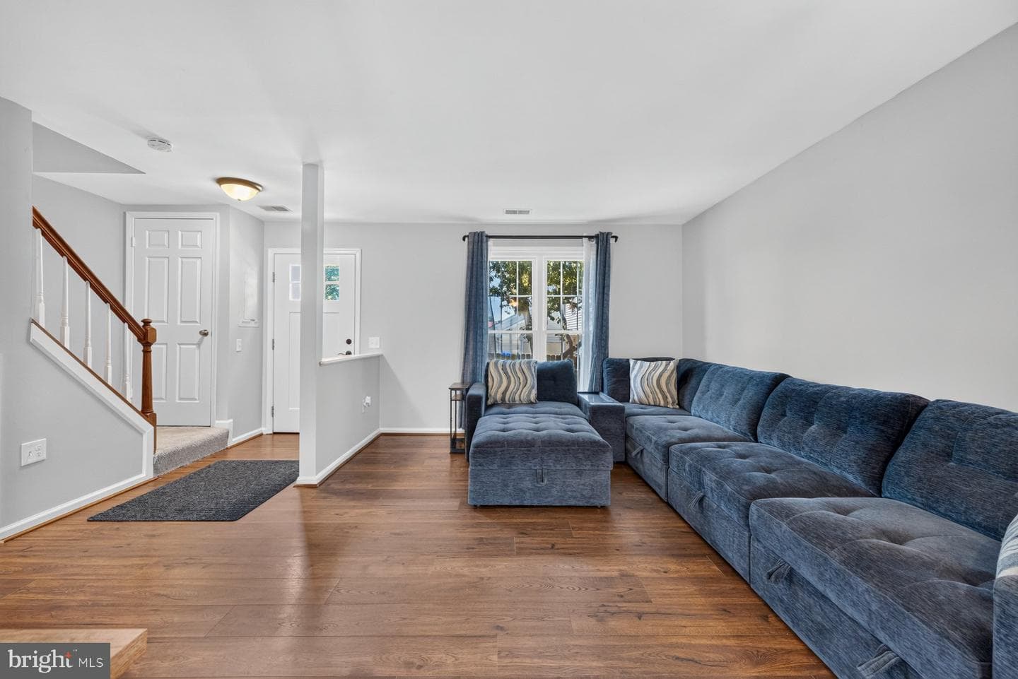5733 Sunset View Lane photo 6