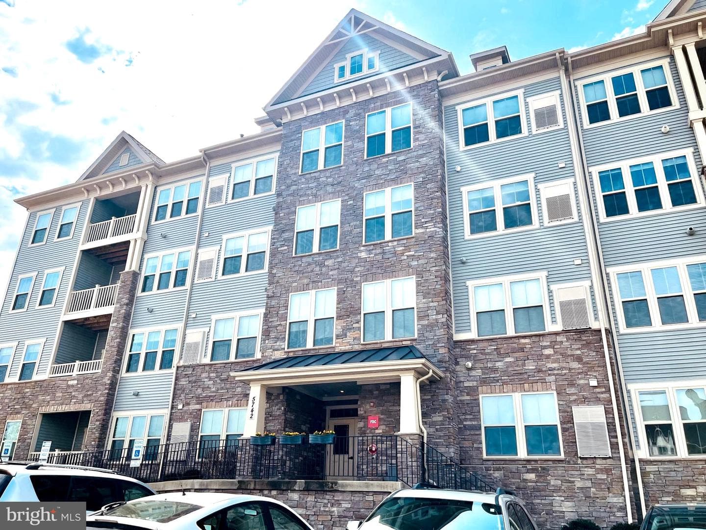 5742 Meadowood Street #202, New Market