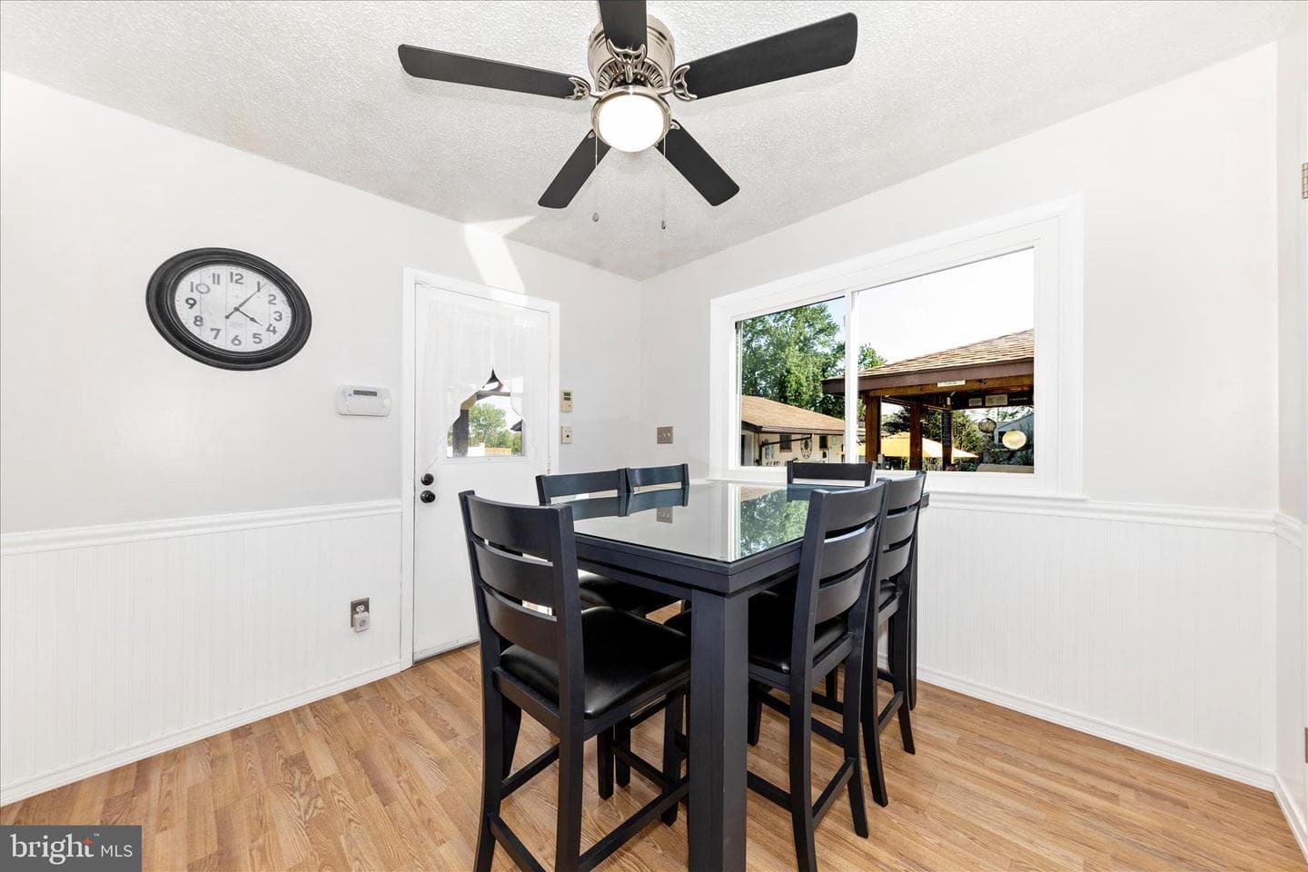 3895 Gibbons Road photo 20