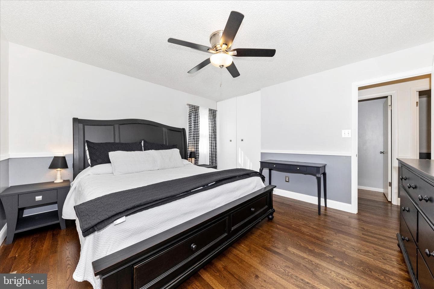 3895 Gibbons Road photo 23