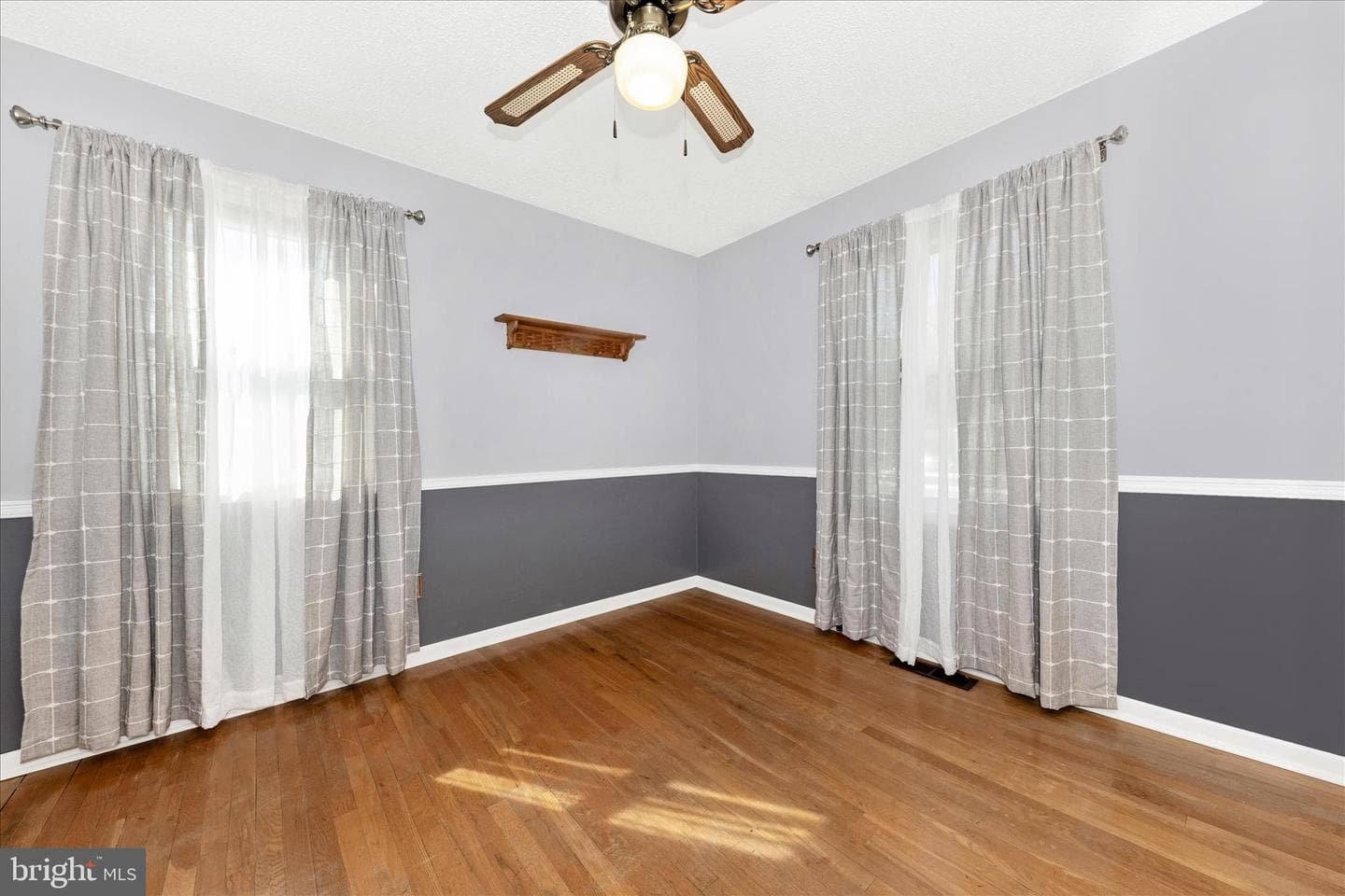 3895 Gibbons Road photo 25
