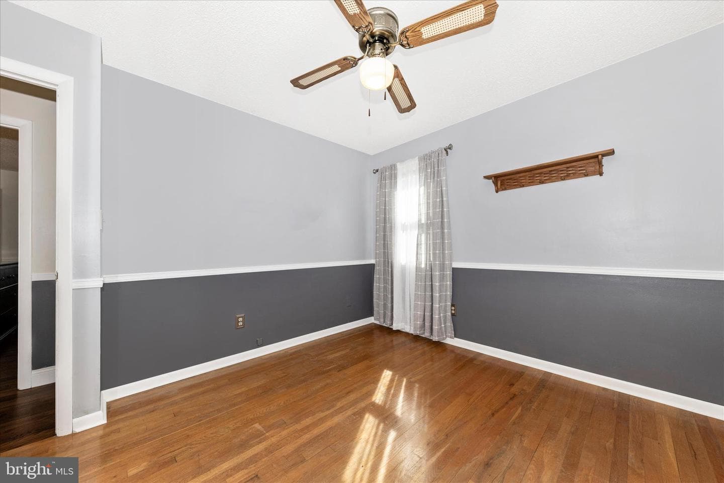 3895 Gibbons Road photo 26
