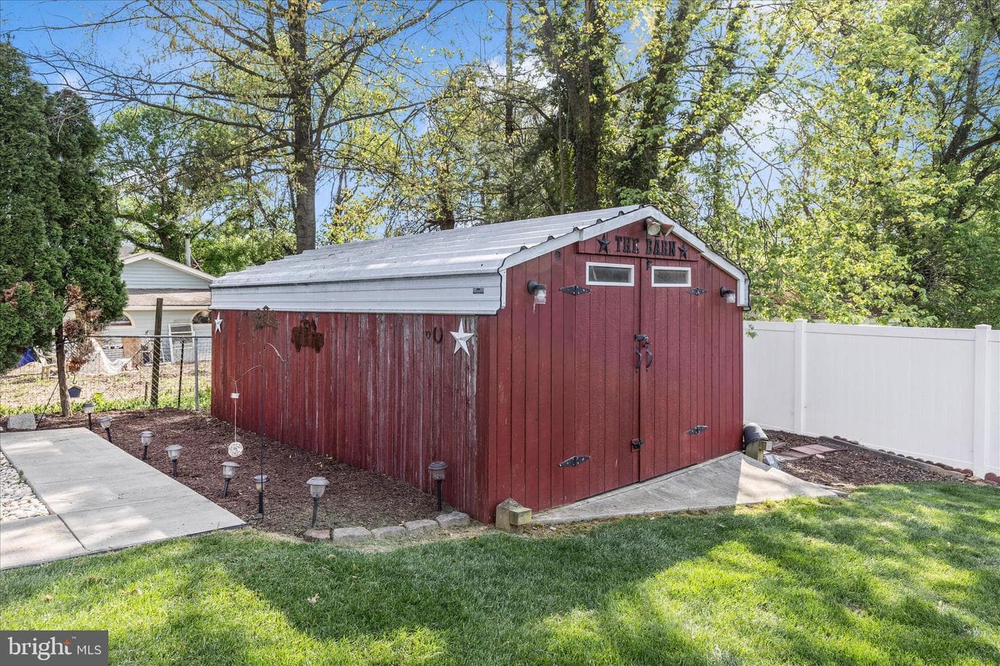 3895 Gibbons Road photo 49