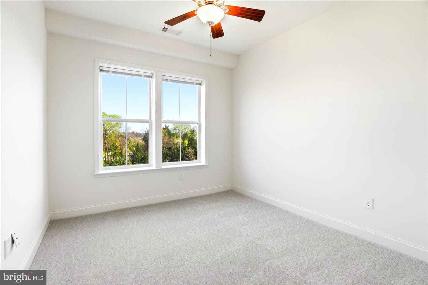 2250 Bear Den Road #410 photo 17