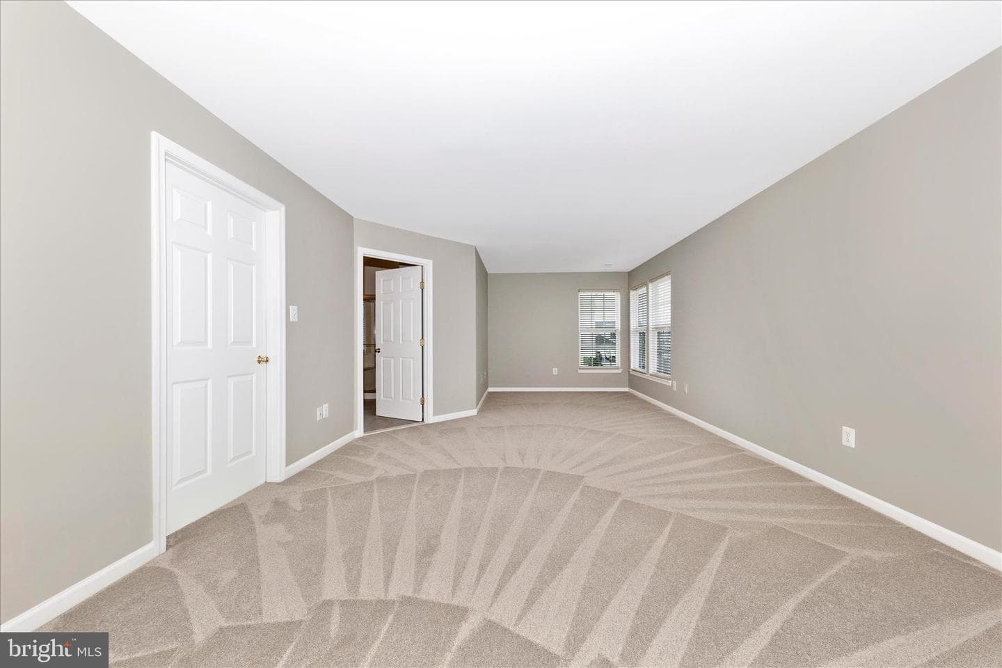 9 Fiona Way photo 24