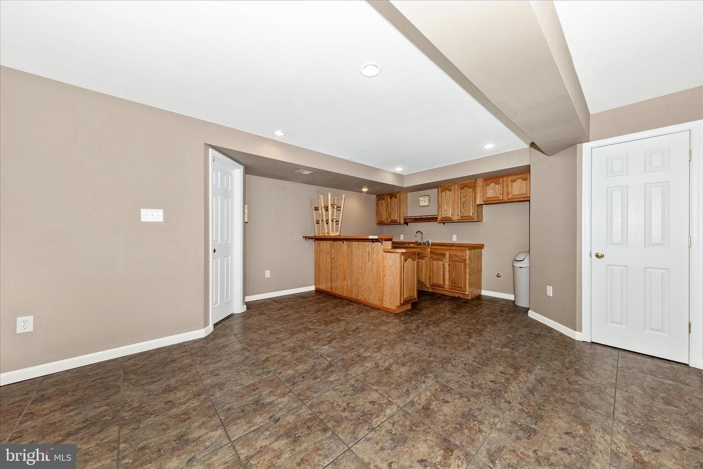 9 Fiona Way photo 39