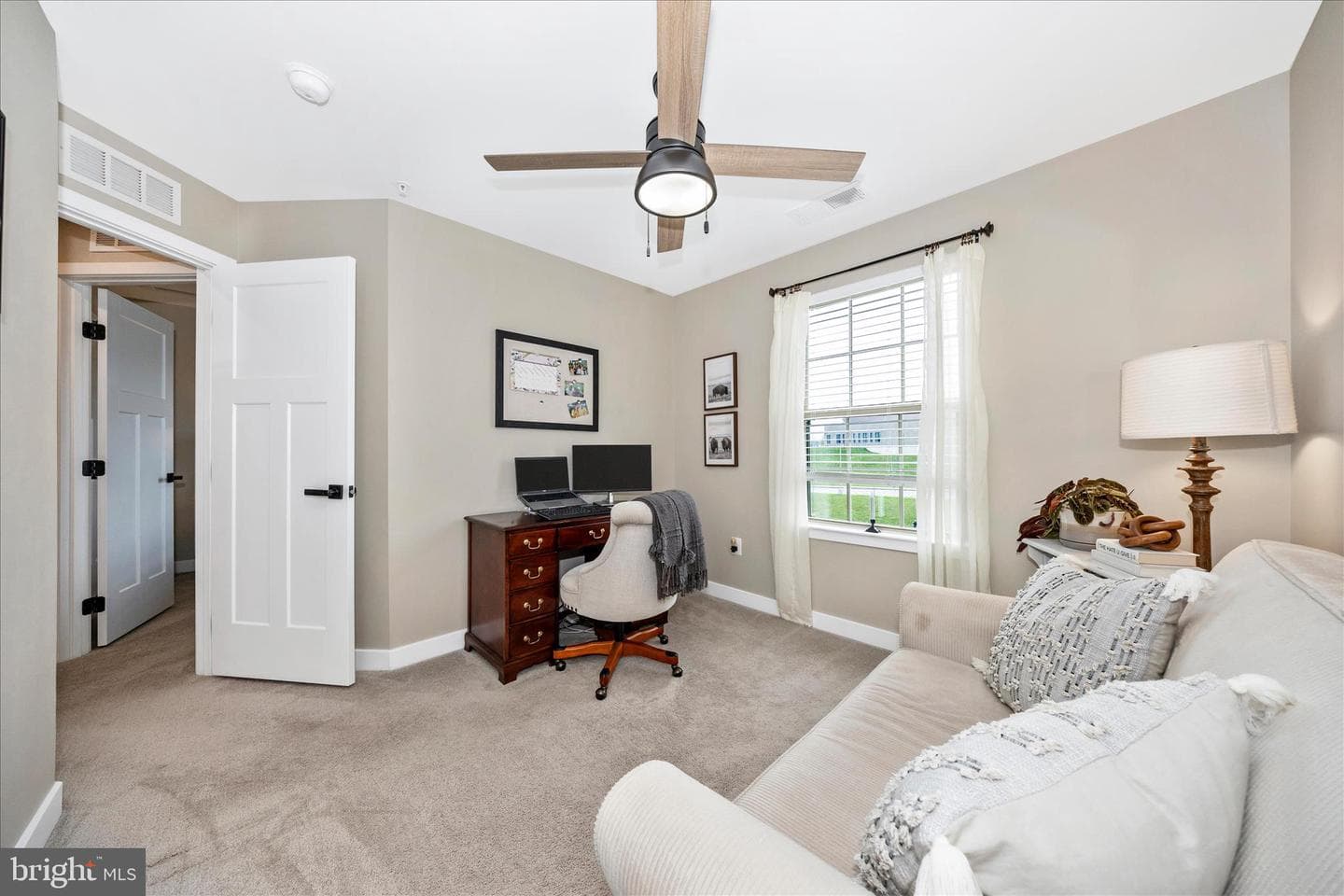 10607 Brewerton Lane photo 37