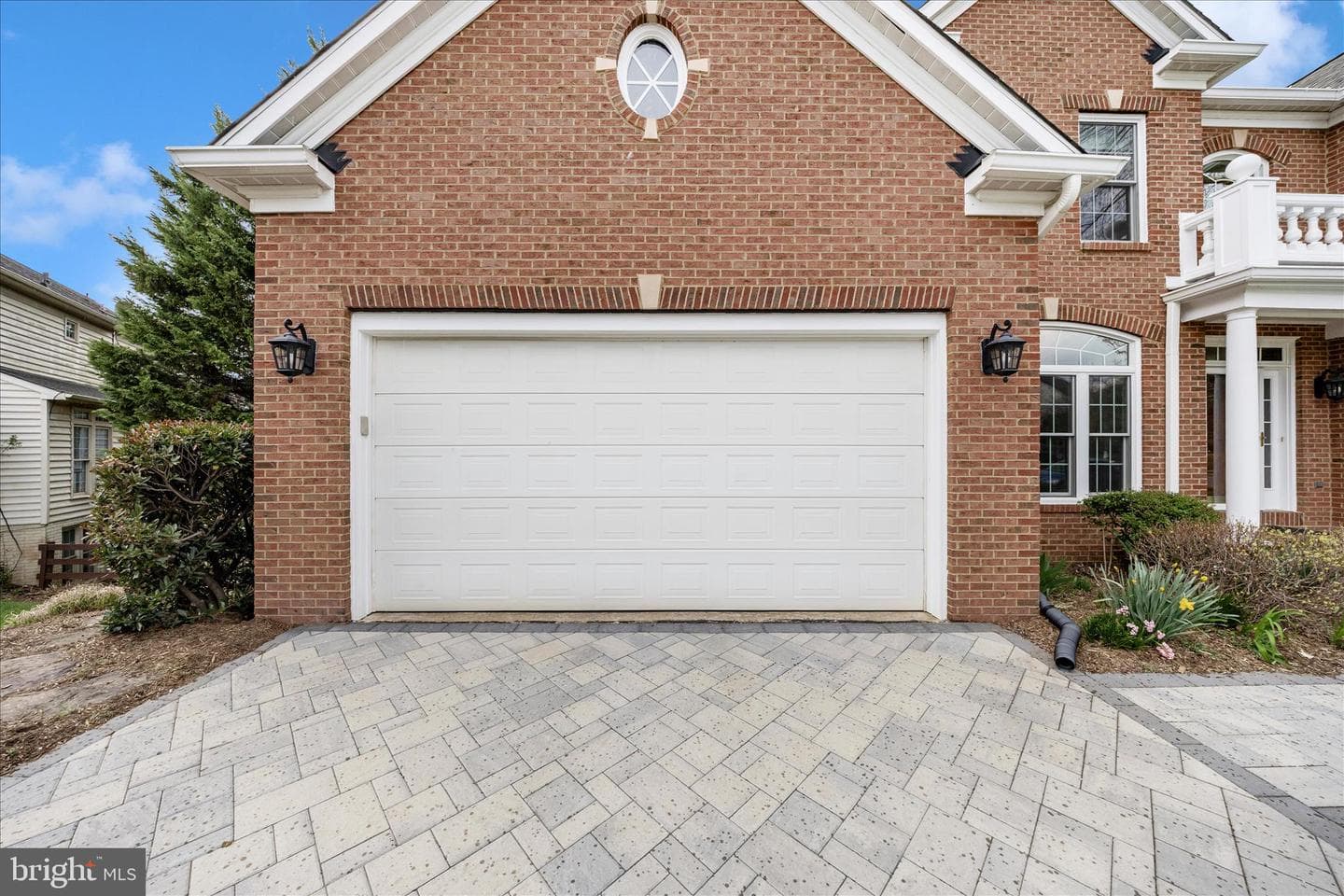 9102 Travener Circle photo 6