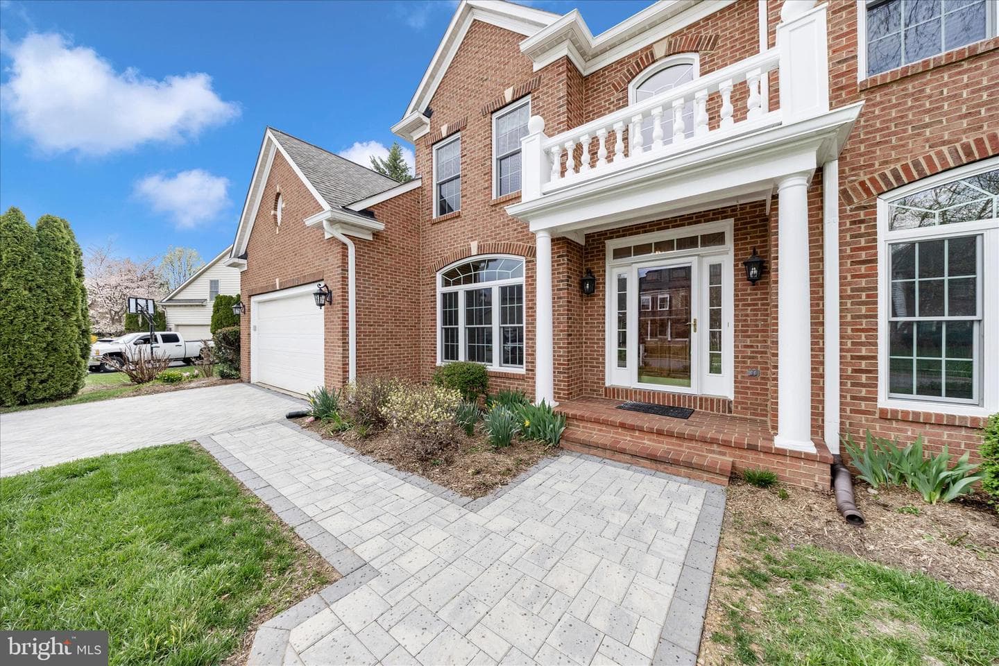 9102 Travener Circle photo 7