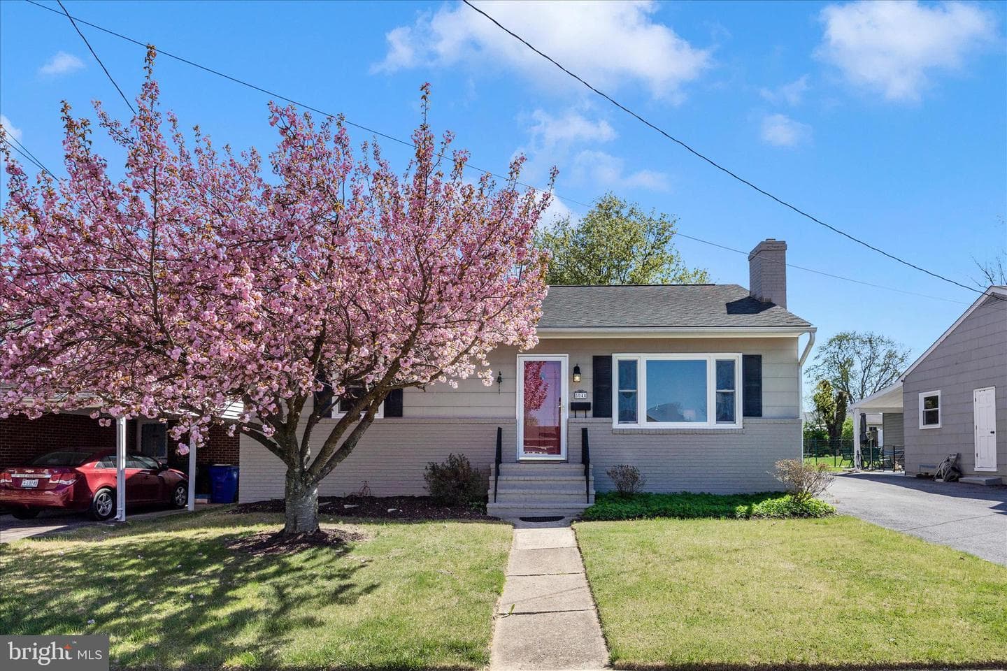 504 Valley Street photo 1