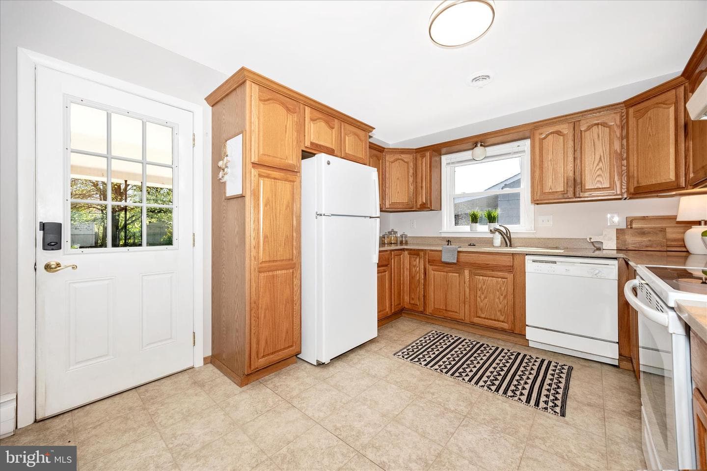 504 Valley Street photo 17