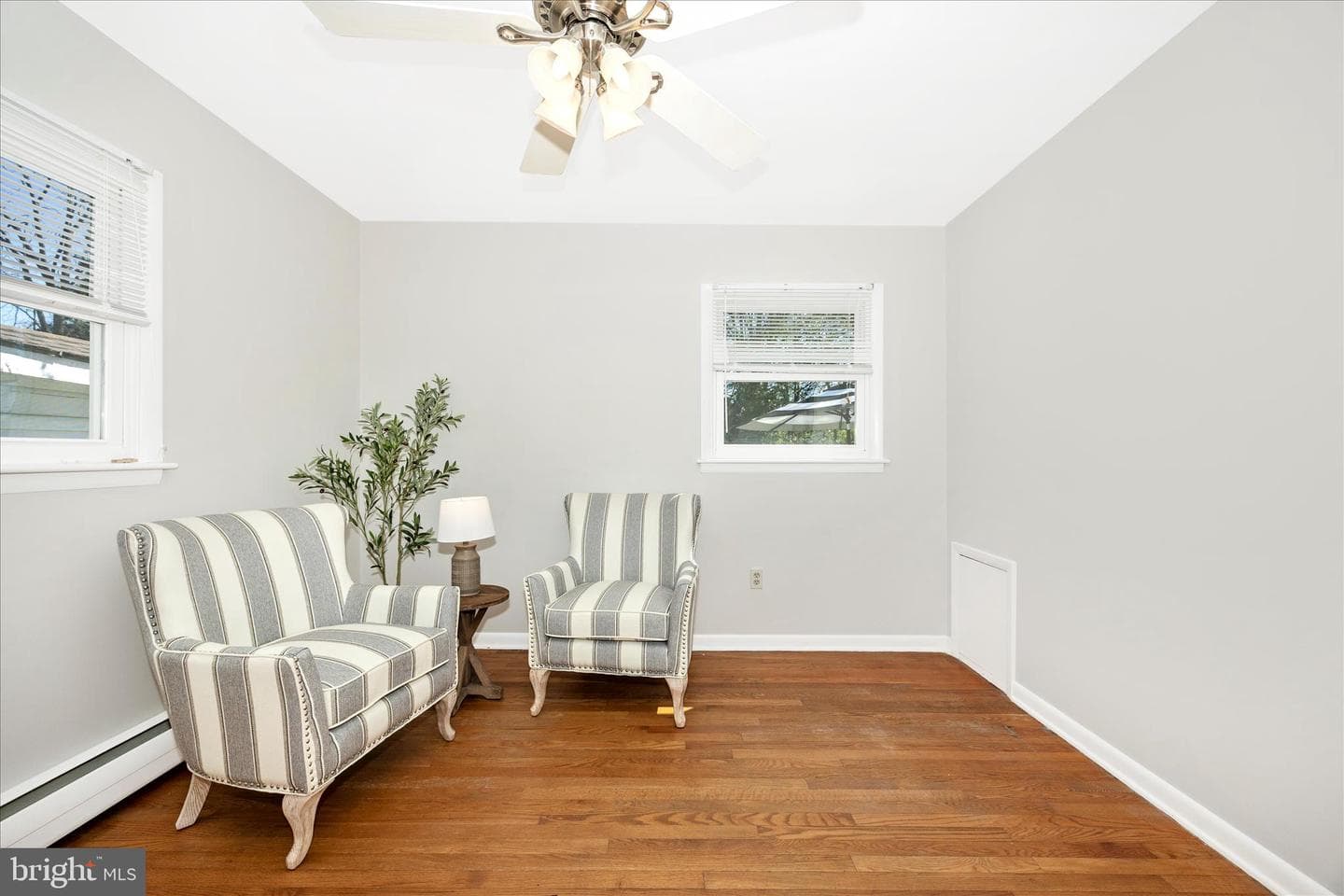 504 Valley Street photo 25